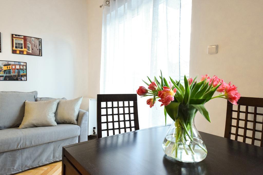 Shortstaypoland Bialobrzeska Warsaw Ngoại thất bức ảnh