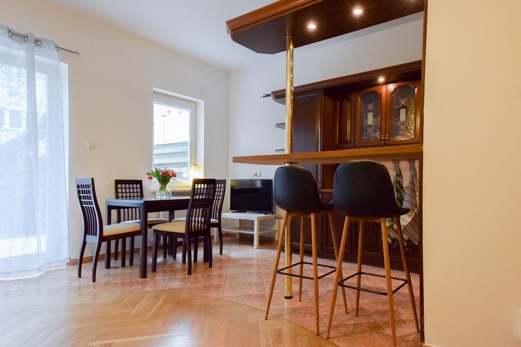 Shortstaypoland Bialobrzeska Warsaw Ngoại thất bức ảnh